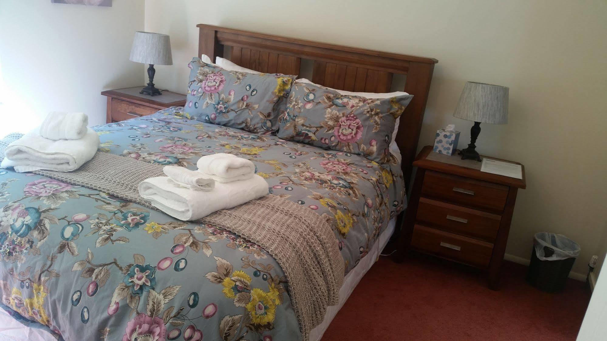 Oamaru House Bed & Breakfast Exterior photo